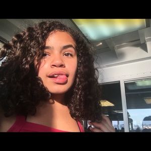 Meet your Posher, Arianna